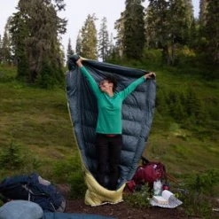 Therm-a-Rest Corus 20F/-6C Quilt Blankets & Quilts